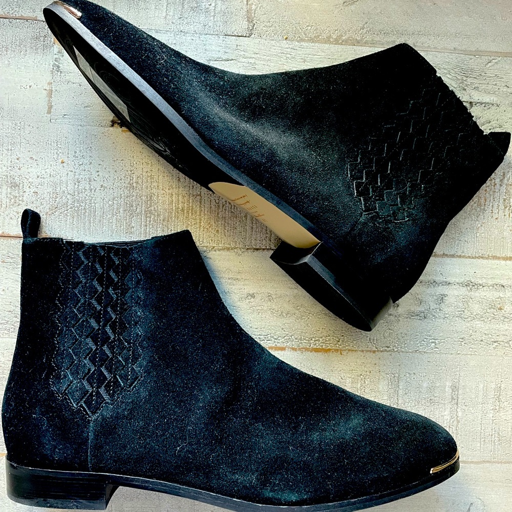 *NEW WITH TAGS* Ted Baker Ankle Boots!